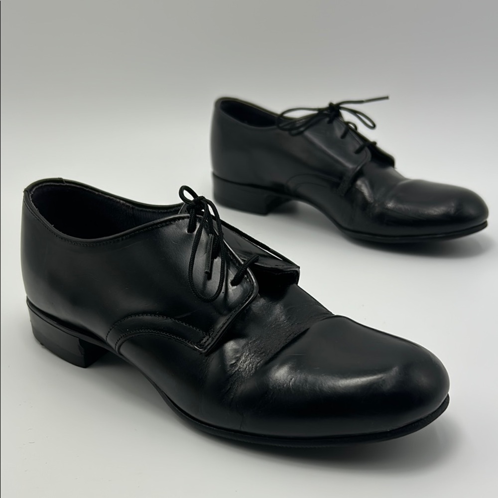 Black Leather Oxford Dress Shoes with Cap Toe